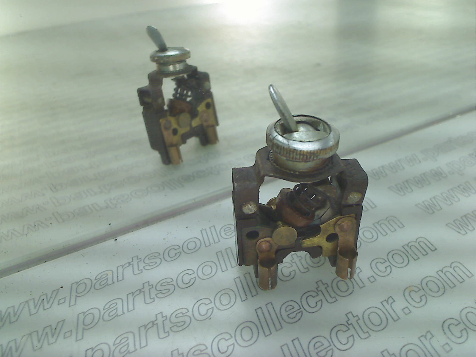 MAGNETI MARELLI  Electrical system code 8709 compatible with: ALFA ROMEO 1900, ALFA ROMEO 2500 6C, FERRARI 212, FERRARI 250, MAGNETI MARELLI MAGNETI MARELLI, MASERATI 3500 AM101, MASERATI 3500 AM101 TOURING